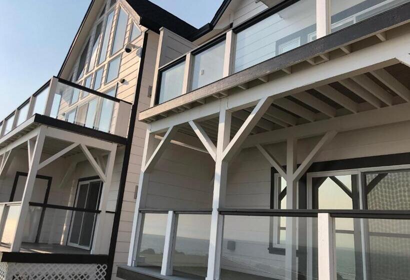 패밀리 룸 바다 전망, The Castle Inn Of The Lost Coast