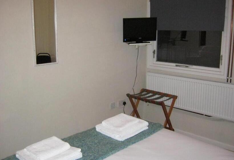 스탠다드 룸, The Ship Inn