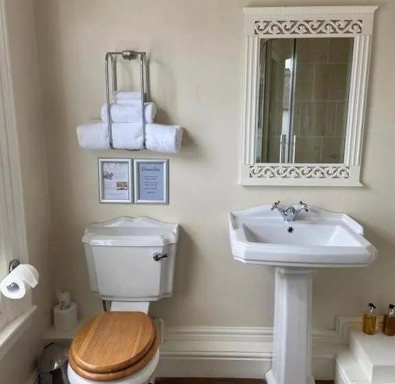 キングサイズベッドのスタンダードルーム, Dunedin Country House