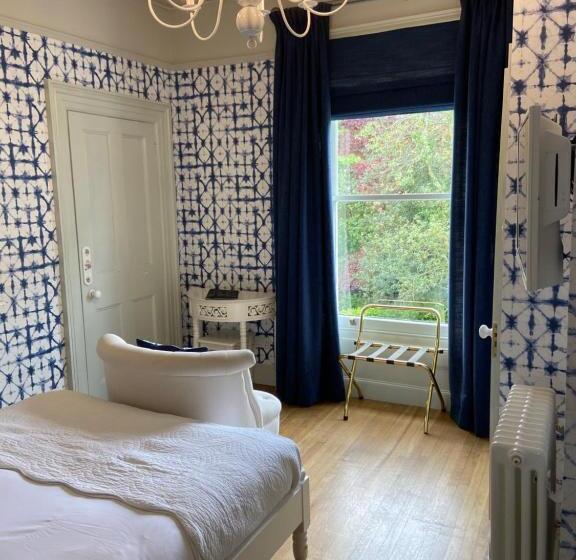 Номер Стандарт Вид на Сад, Dunedin Country House