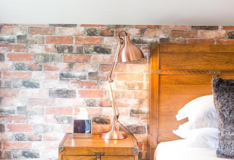 غرفة ماستر, Dunedin Country House