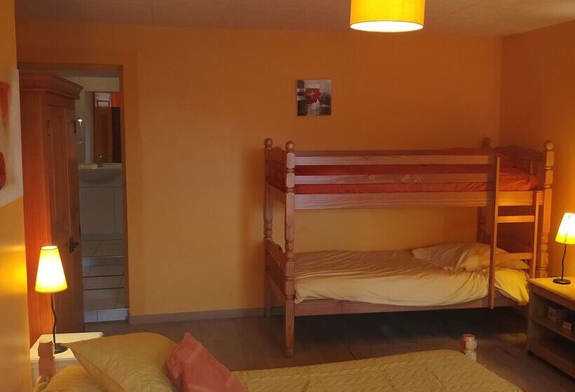 Четырехместный Номер Стандарт, Le Logis Du Livier