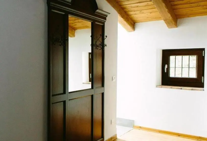 スタンダードルーム, Locanda Al Confin   Osteria Le Piere