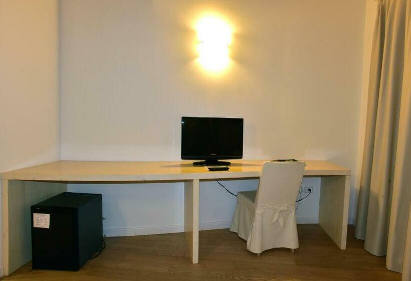 غرفة قياسية, Tenuta Monterosso