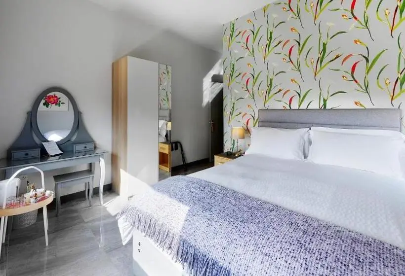 デラックスルーム, Finkle Green B & B