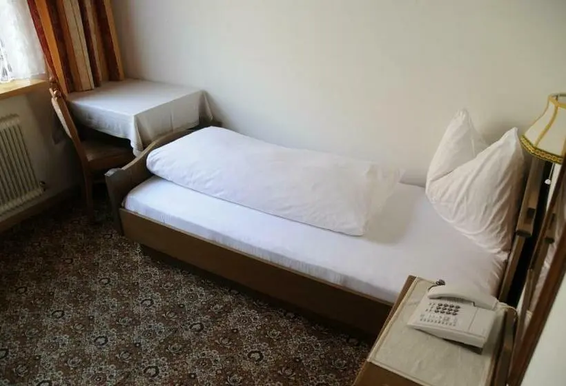スタンダードシングルルーム, Gasthof Pension Ortner