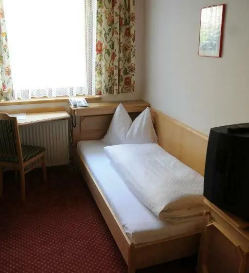 スタンダードシングルルーム, Gasthof Pension Ortner
