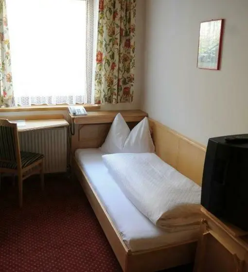 スタンダードシングルルーム, Gasthof Pension Ortner