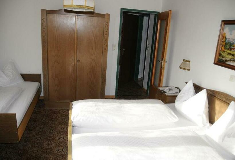 标准三人间, Gasthof Pension Ortner