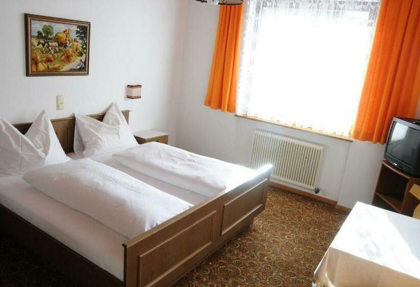 标准三人间, Gasthof Pension Ortner