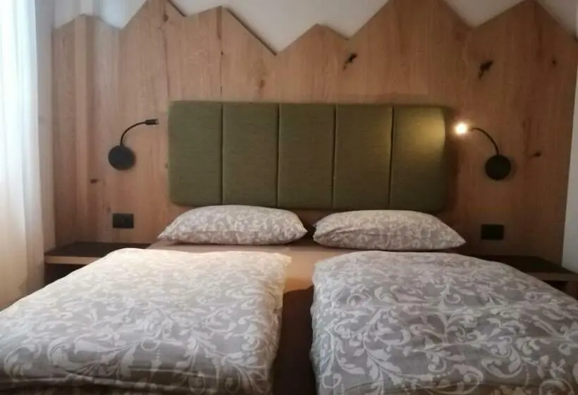 １ベッドルームのスーペリアアパートメント, Agritur Leita