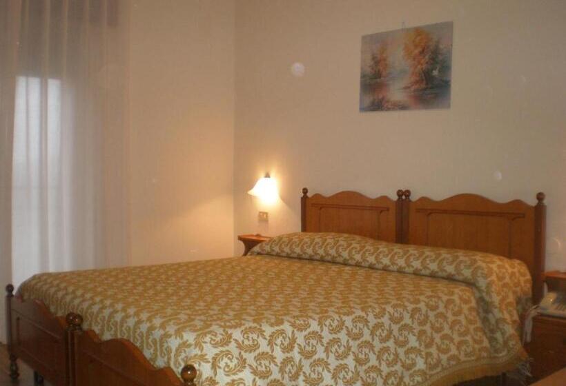 Номер Economy, Amelia