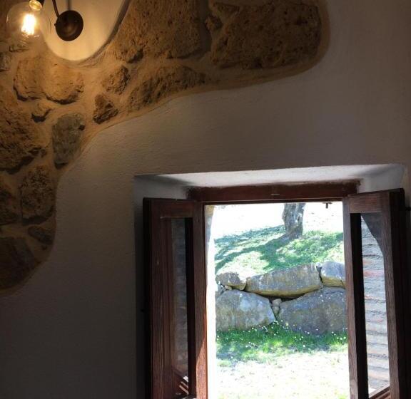 إستديو قياسى مزود بشرفة, Bio Agriturismo Poggio Aione