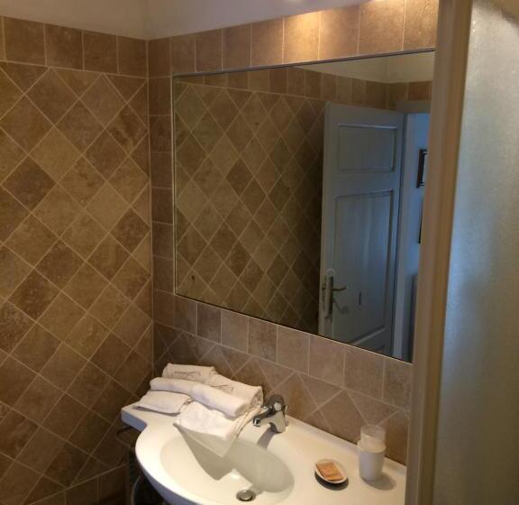 إستديو قياسى مزود بشرفة, Bio Agriturismo Poggio Aione