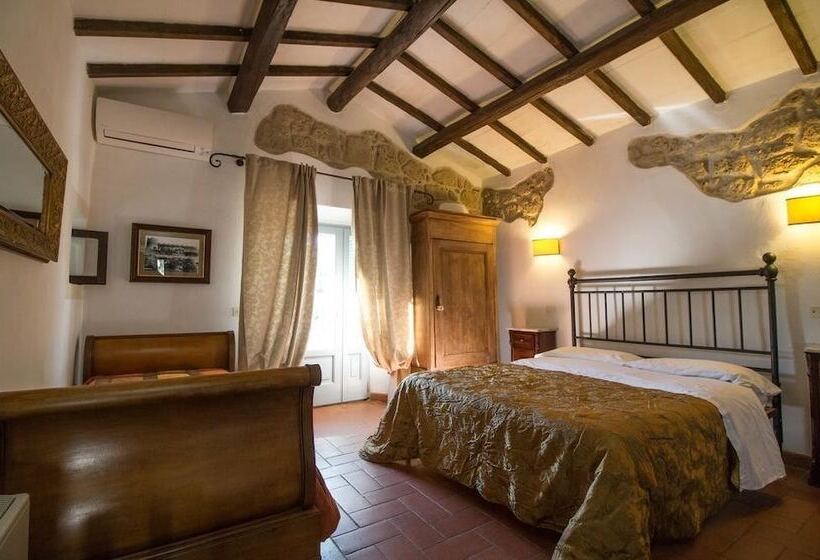 غرفة قياسية ثلاثية, Bio Agriturismo Poggio Aione