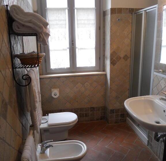 غرفة قياسية ثلاثية, Bio Agriturismo Poggio Aione