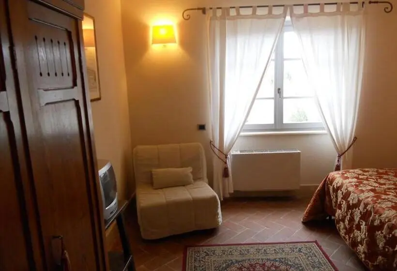 スタンダード4人部屋, Bio Agriturismo Poggio Aione