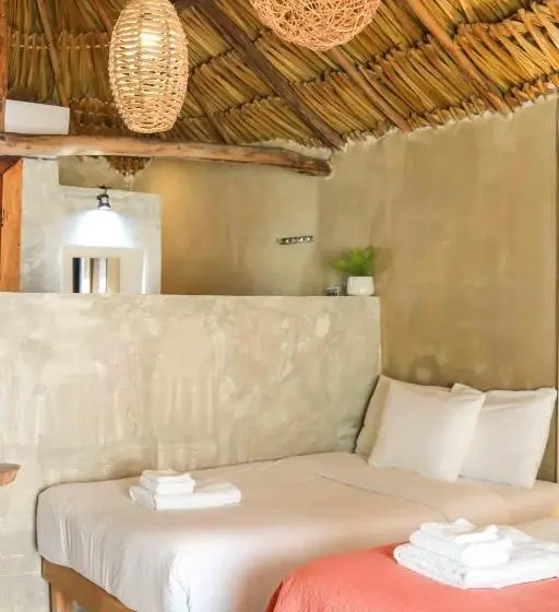 キャビン, Casa Mate Beachfront Cabañas El Cuyo