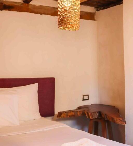 חדר סטנדרט לשלושה עם נוף לגינה, Casa Mate Beachfront Cabañas El Cuyo