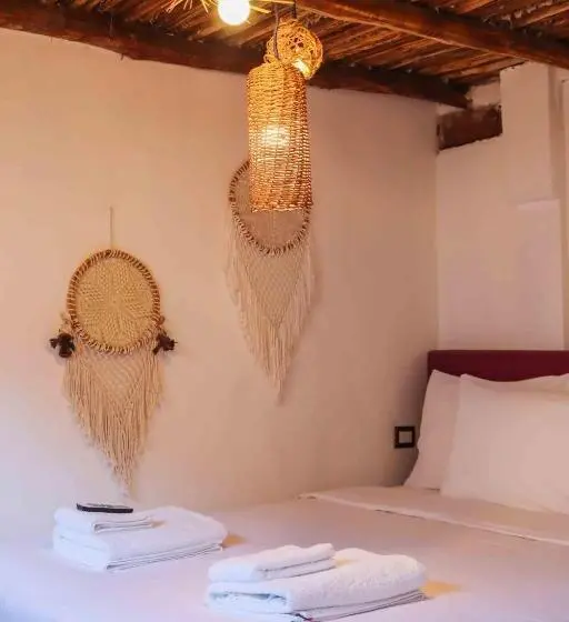 庭の見えるスタンダードトリプルルーム, Casa Mate Beachfront Cabañas El Cuyo