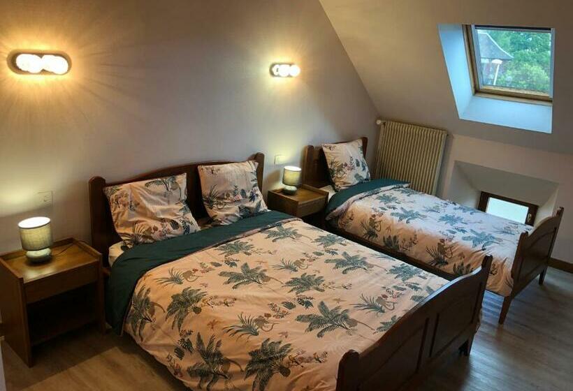 غرفة قياسية ثلاثية, Le Relais Des Sites