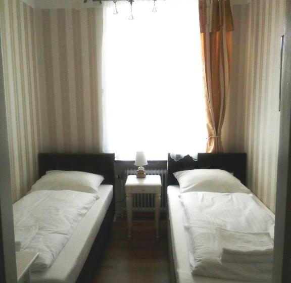 חדר אקונומי, Liahof