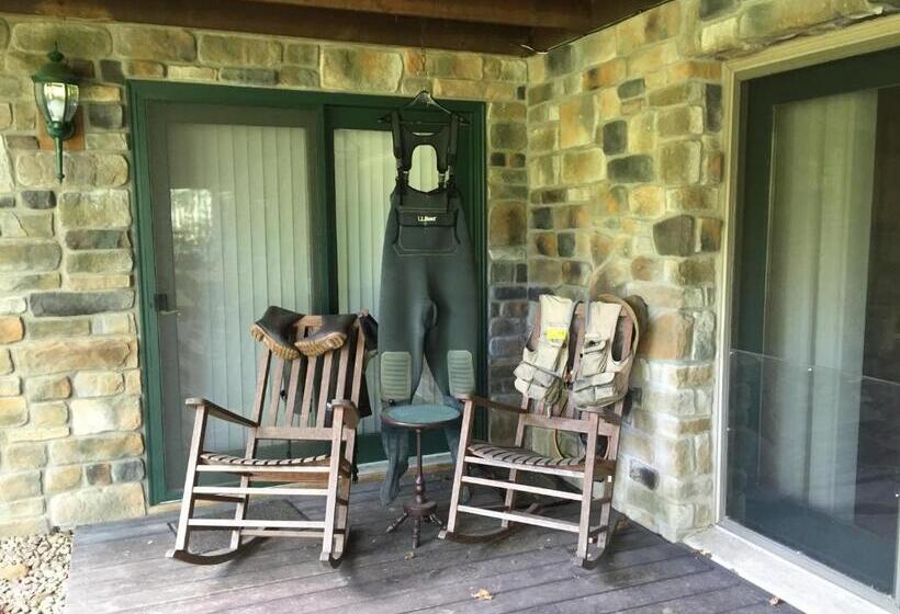 Дом 1 Спальня, Rough Cut Lodge