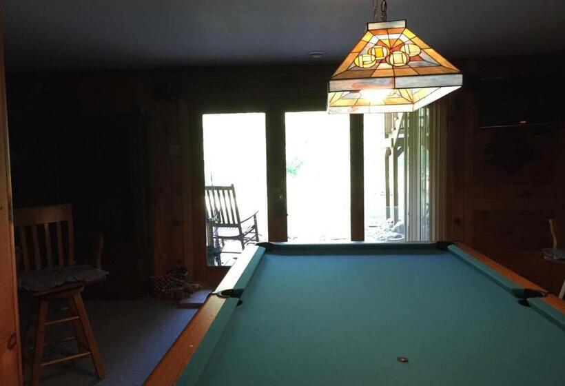 Дом 1 Спальня, Rough Cut Lodge