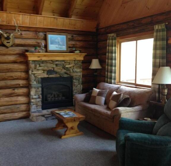 Хижина, Rough Cut Lodge