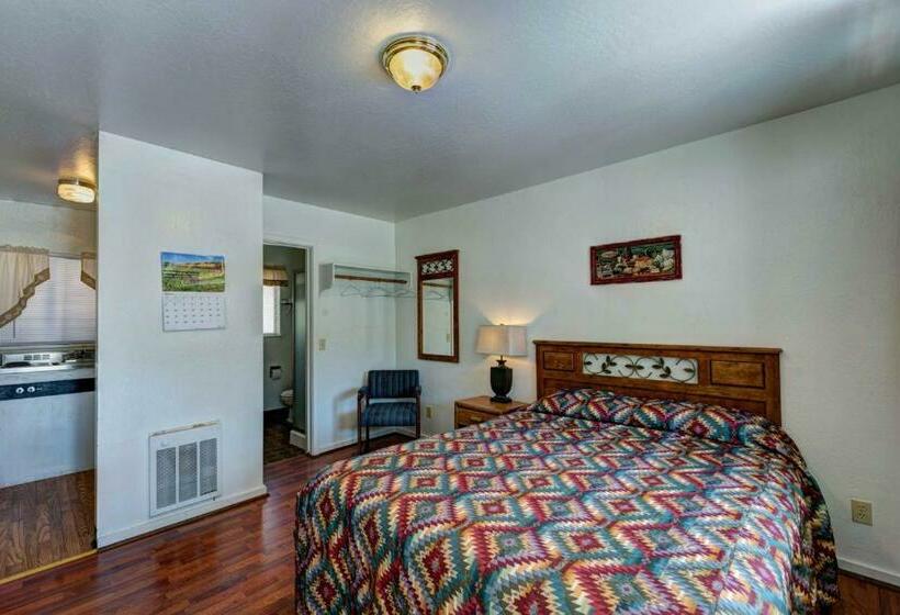 Номер Deluxe, Lake Shasta Lodge