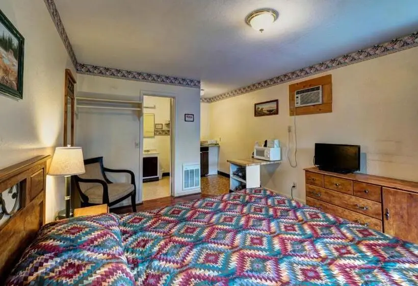 デラックスルーム, Lake Shasta Lodge