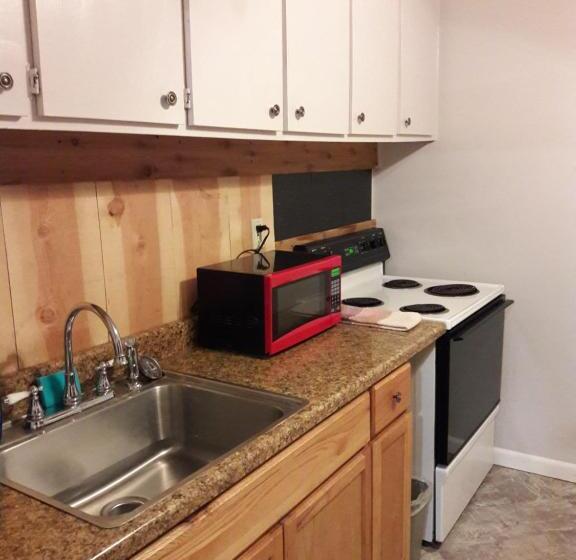 디럭스 트리플 룸, Lake Shasta Lodge