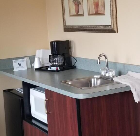 디럭스 스위트, Perry O Inn & Suites