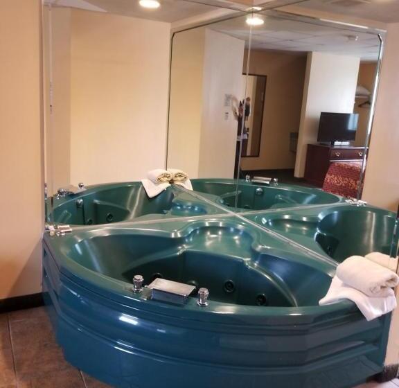 스위트 킹사이즈 침대, Perry O Inn & Suites
