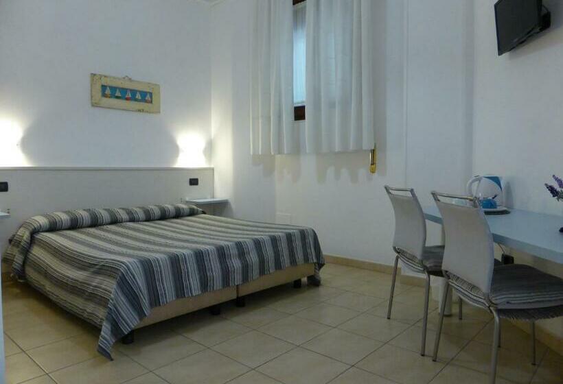 غرفة قياسية لذوى الاحتياجات الخاصة, Affittacamere Il Pellegrino