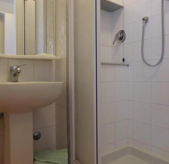 غرفة أساسية, Affittacamere Il Pellegrino