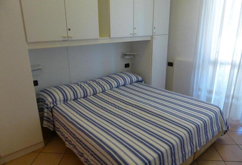 غرفة أساسية, Affittacamere Il Pellegrino