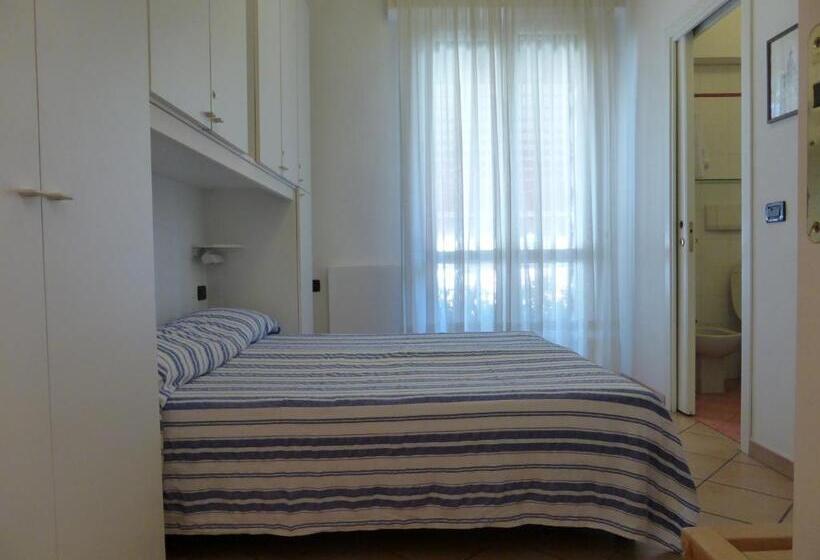 غرفة أساسية, Affittacamere Il Pellegrino