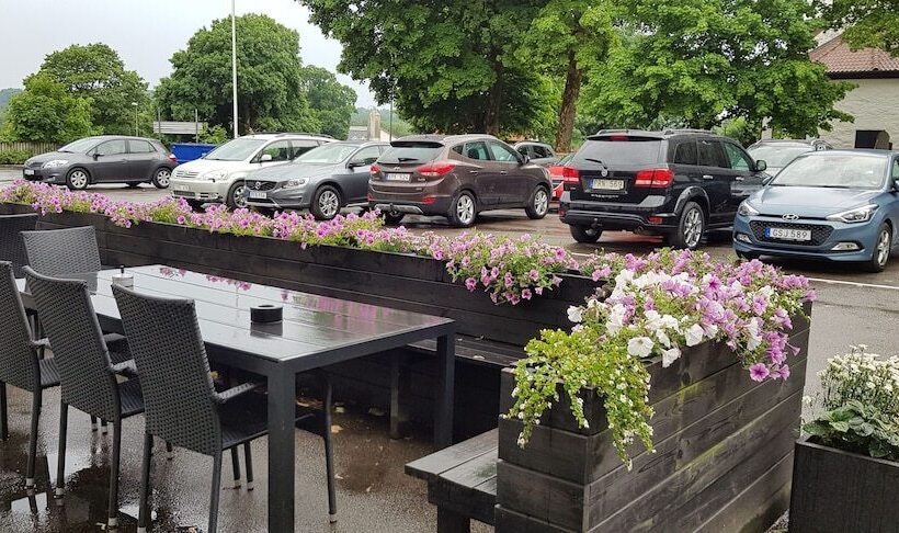 חדר משפחתי חדר אמבטיה משותף, Alkoven Logi