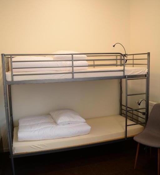 חדר משפחתי חדר אמבטיה משותף, Alkoven Logi