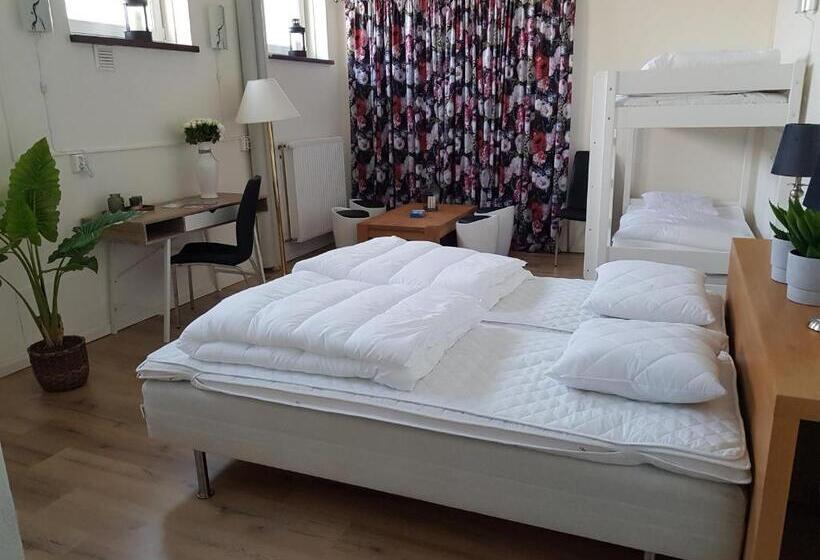 Family Suite, Alkoven Logi