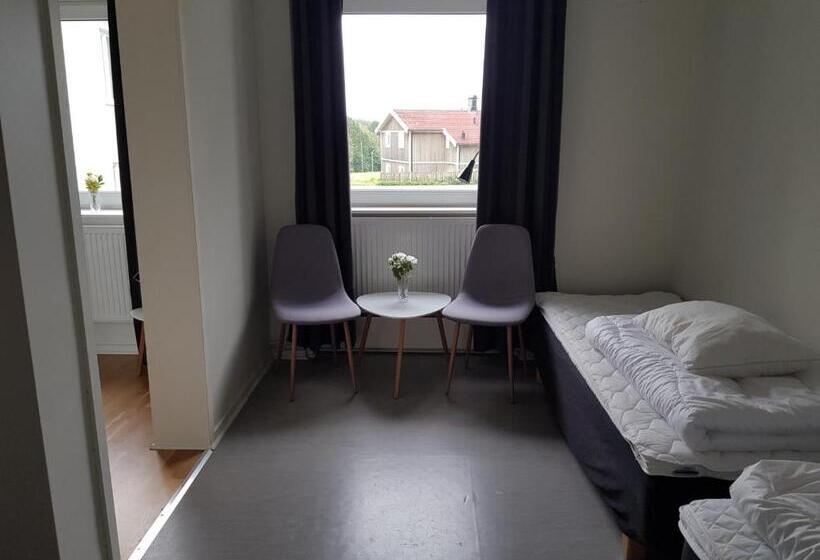 חדר משפחתי חדר אמבטיה משותף, Alkoven Logi