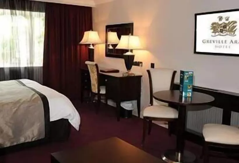 Standard Triple Room, Greville Arms Hotel Mullingar