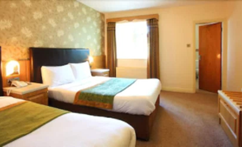 غرفة قياسية, Castle Lodge