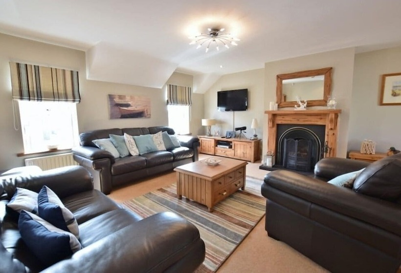 ３ベッドルームハウス, Bayview