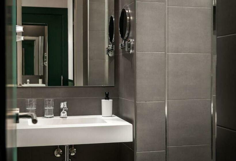 带城市景观的标准间, Bypillow Mothern