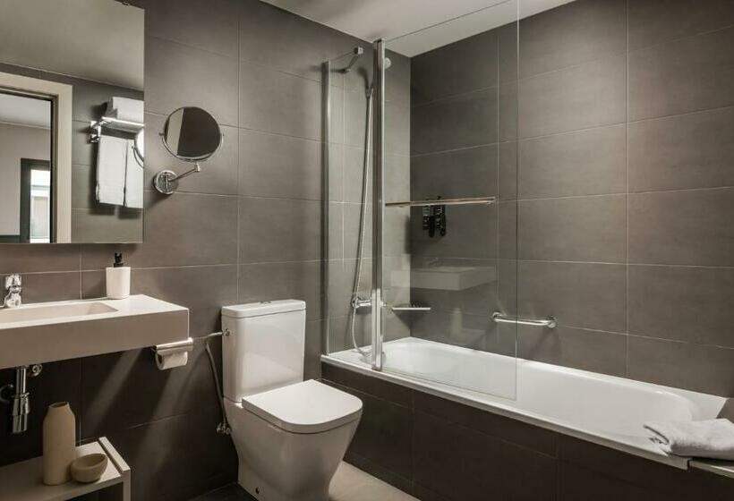 带城市景观的标准间, Bypillow Mothern