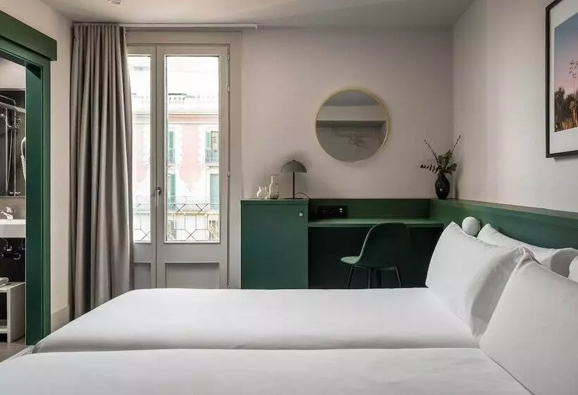 اتاق استاندارد با چشم‌انداز شهر, Bypillow Mothern