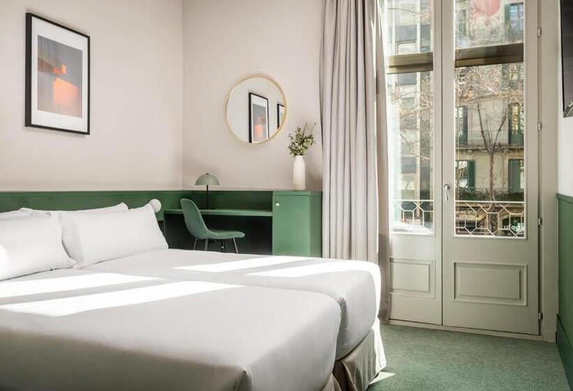 带城市景观的标准间, Bypillow Mothern