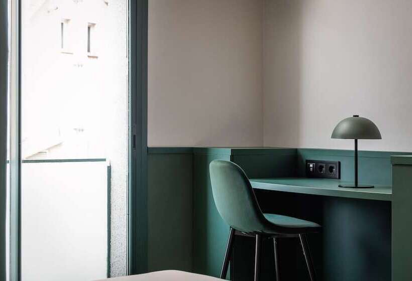 标准间, Bypillow Mothern